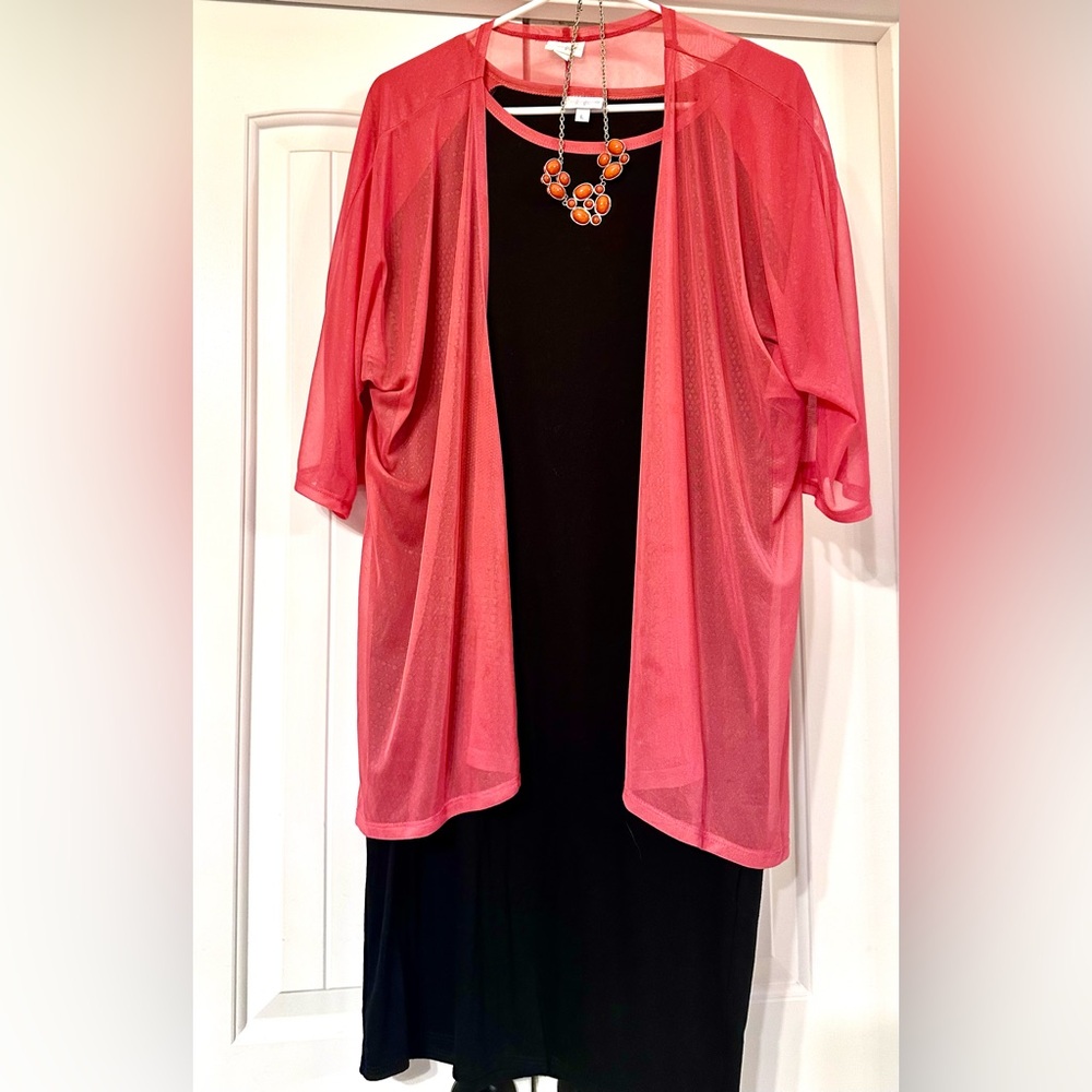 LuLaRoe Black & Coral Pink Knit Dress with Kimono